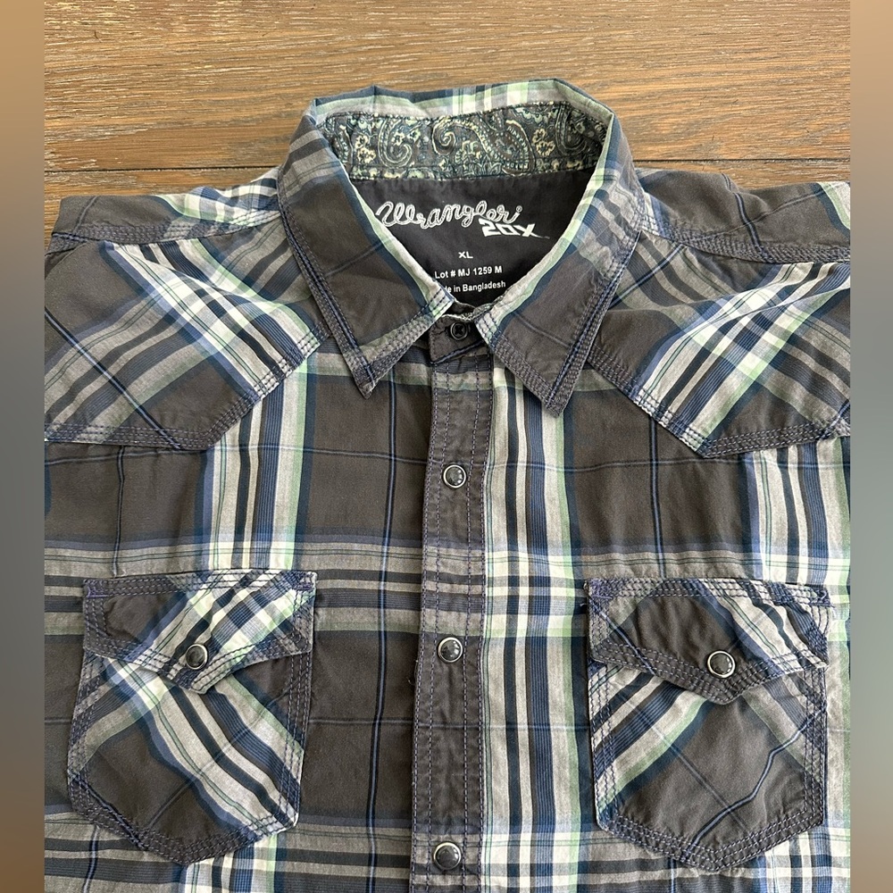 Wrangler 20X Pearl Snap Long Sleeve Short Size XL‎